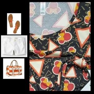 LULAROE CLASSIC T - SMALL - NWT